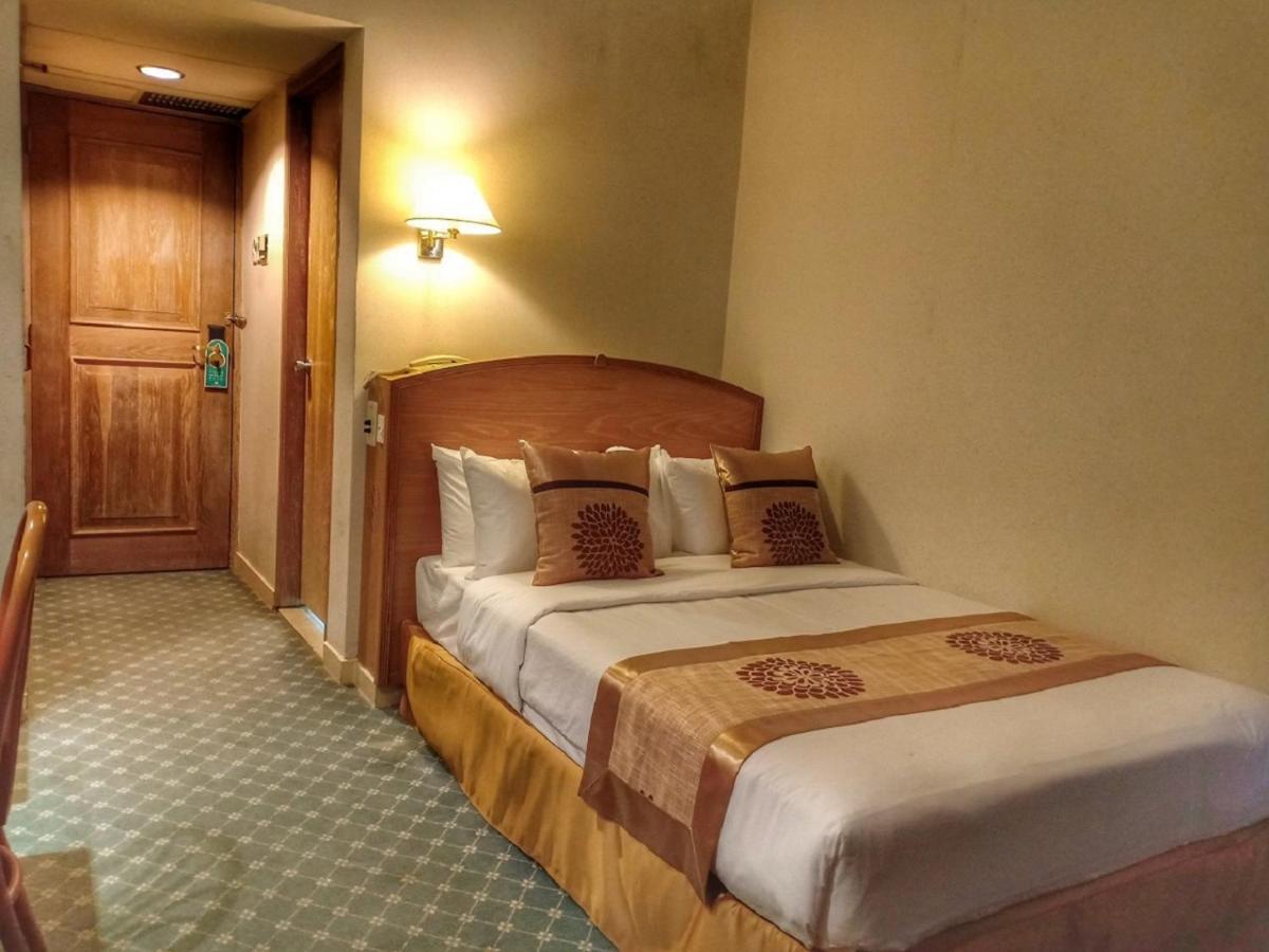 Terrace Hotel Bandar Seri Begawan Bagian luar foto